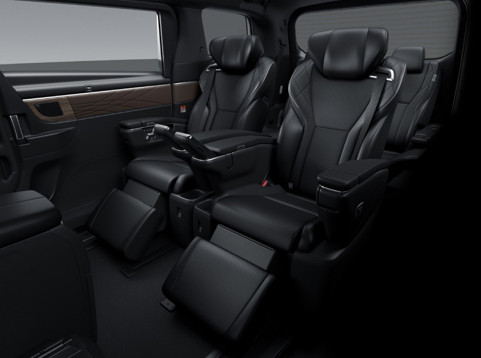 新型ヴェルファイア_ExecutiveLounge_シート