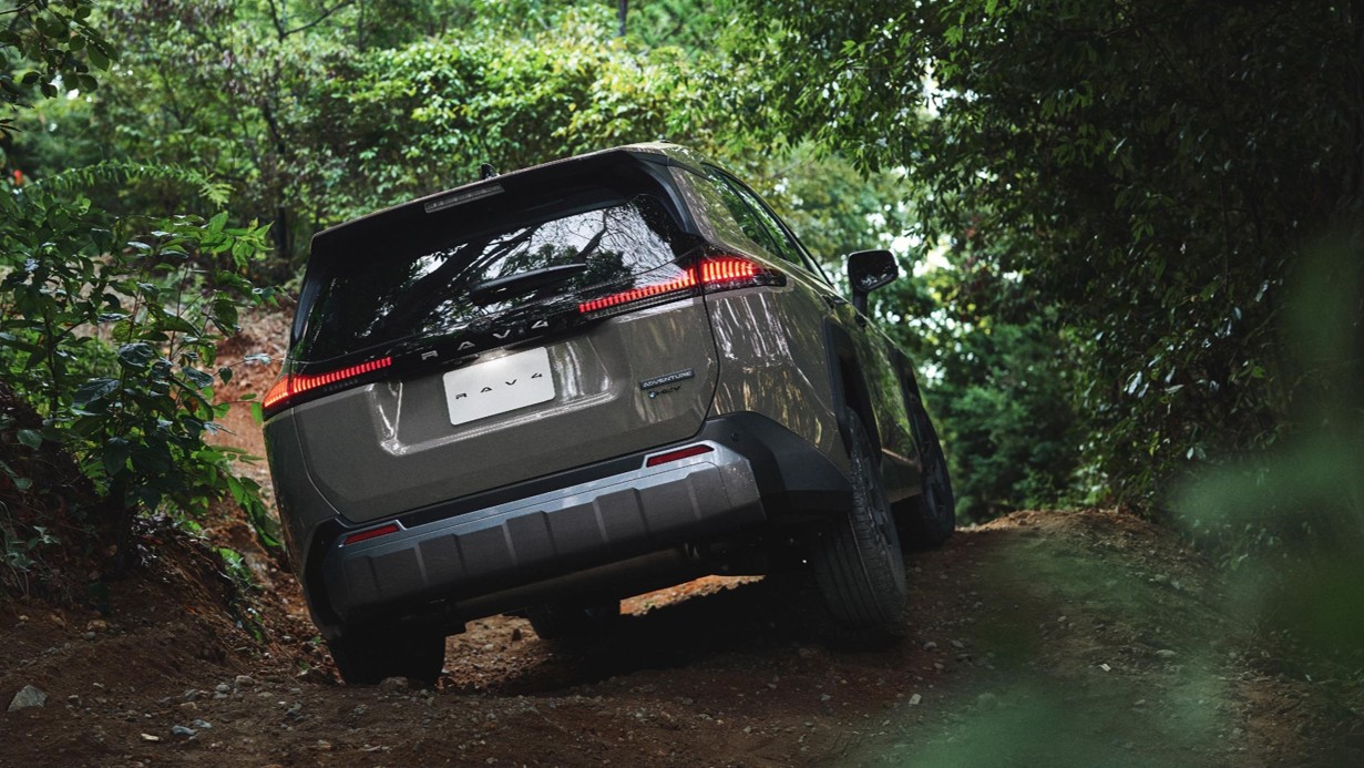 RAV4